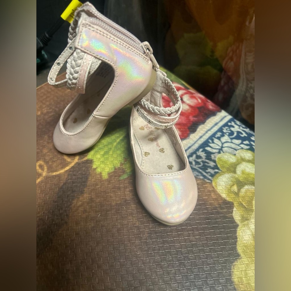 Pink shoes